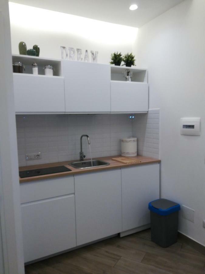 Apartament Vivi House Neapol Zewnętrze zdjęcie