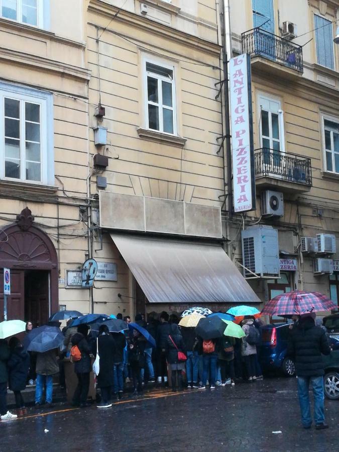 Apartament Vivi House Neapol Zewnętrze zdjęcie